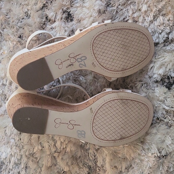 Jessica Simpson wedges. - Picture 5 of 5